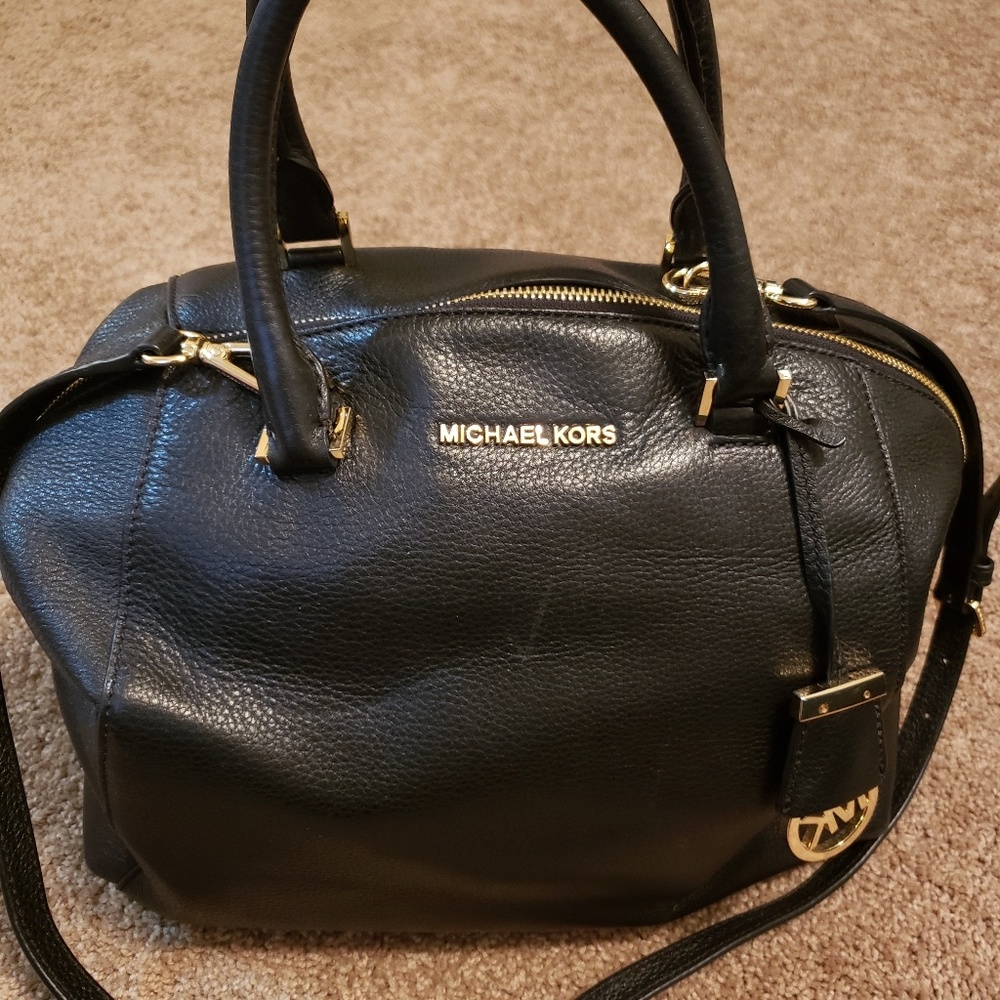 MK- Michael Kors Bag